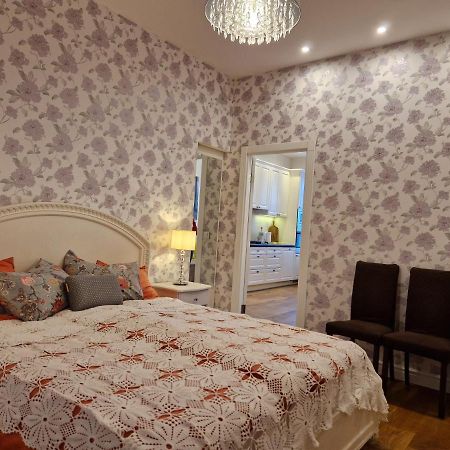 Lovely Apartment In Tallinn Old Town Exterior photo